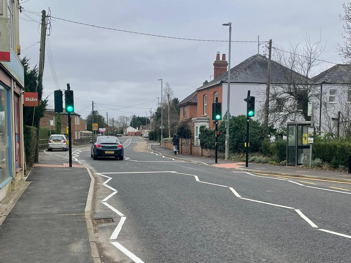 New pedestrian crossing opens in Stickney