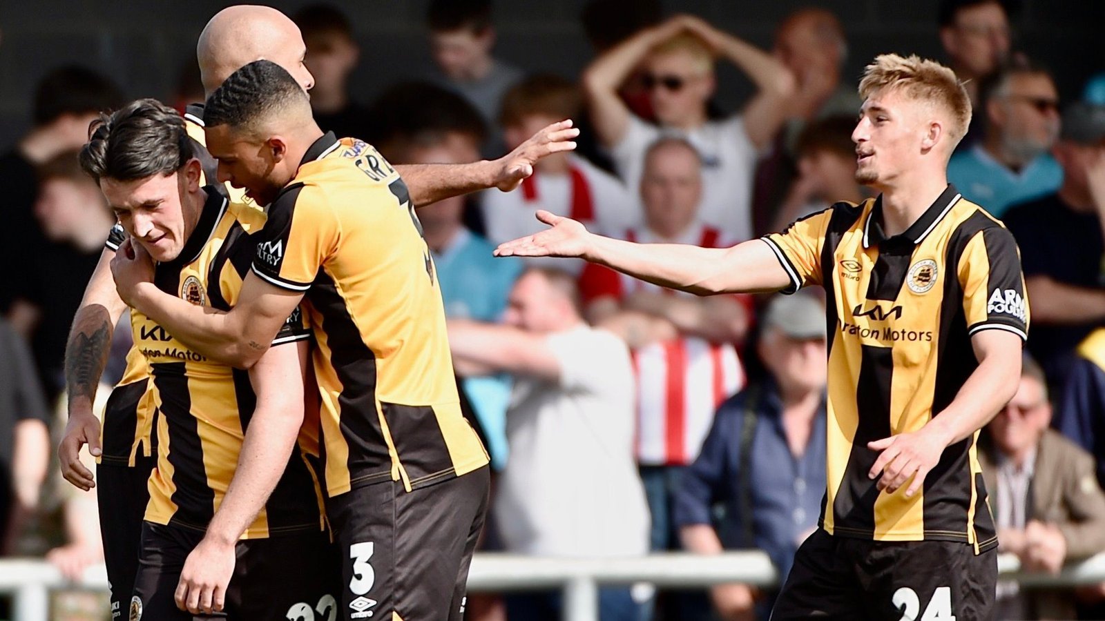 Boston United 1-0 Altrincham