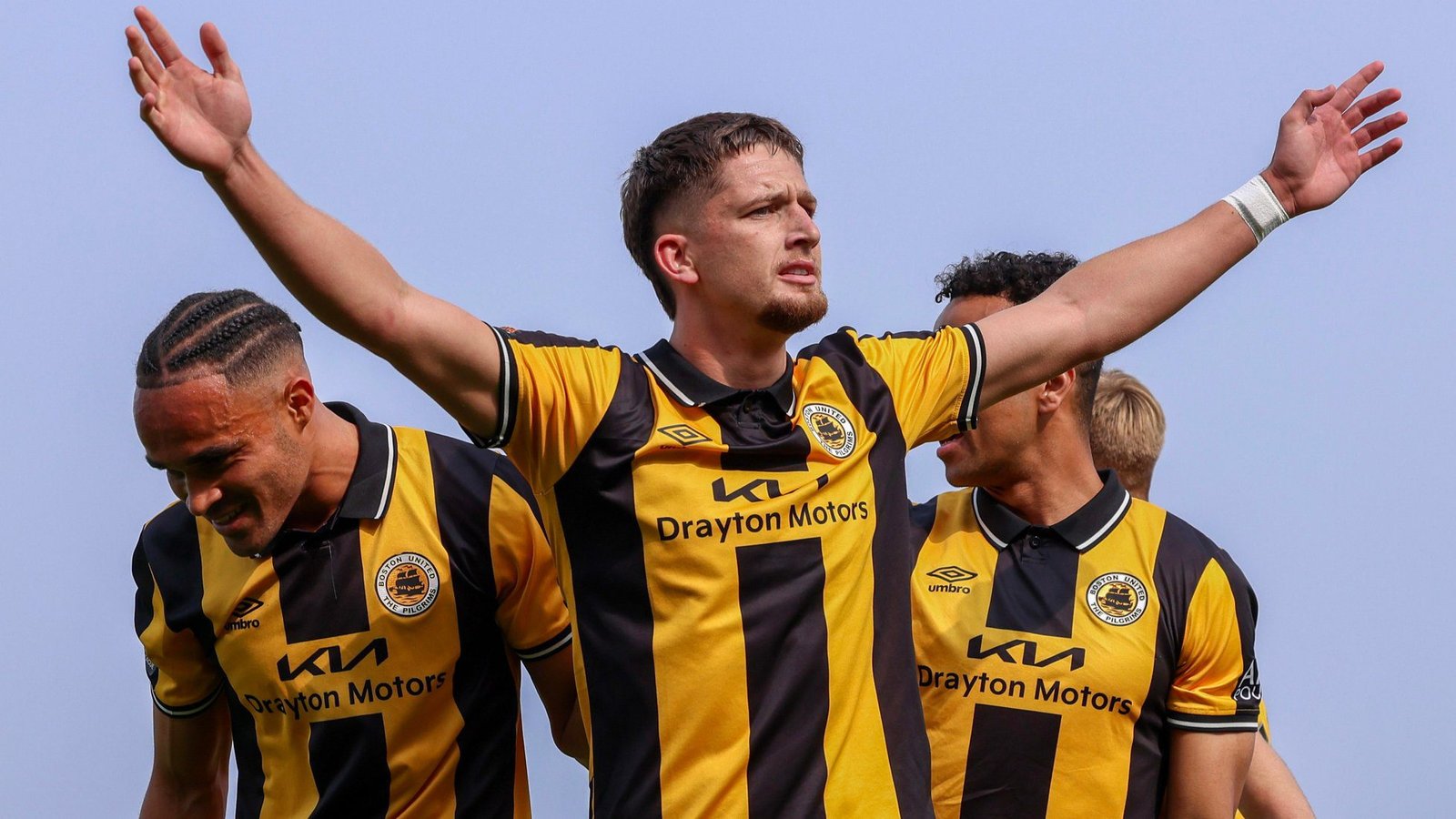 Boston United 2-1 Gateshead