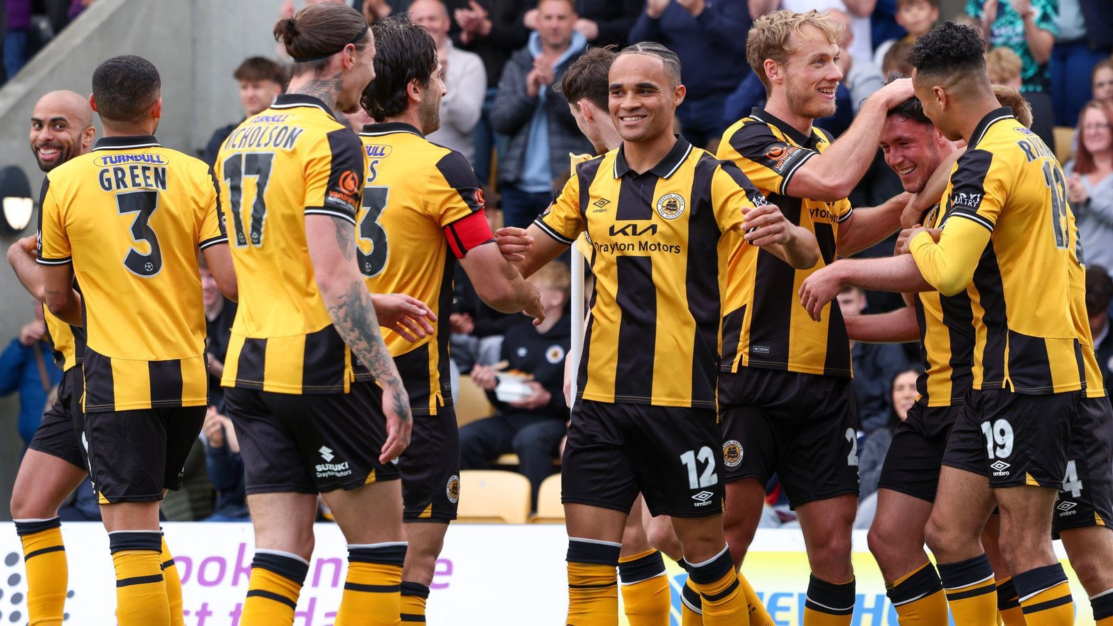 Boston United 2-0 Wealdstone