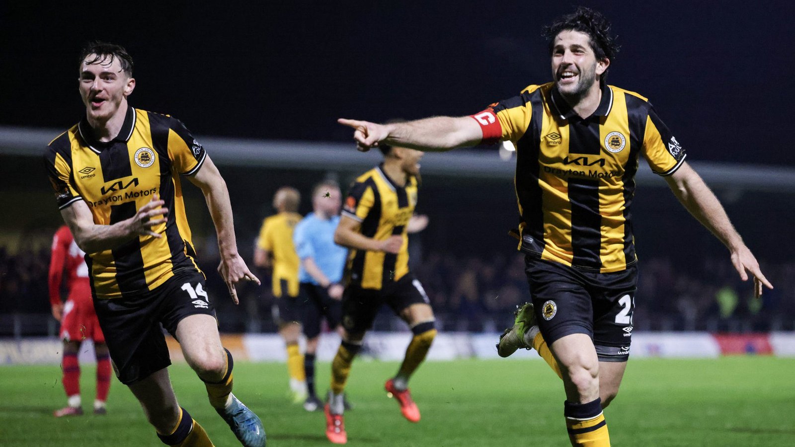 Boston United 3-0 Southend United