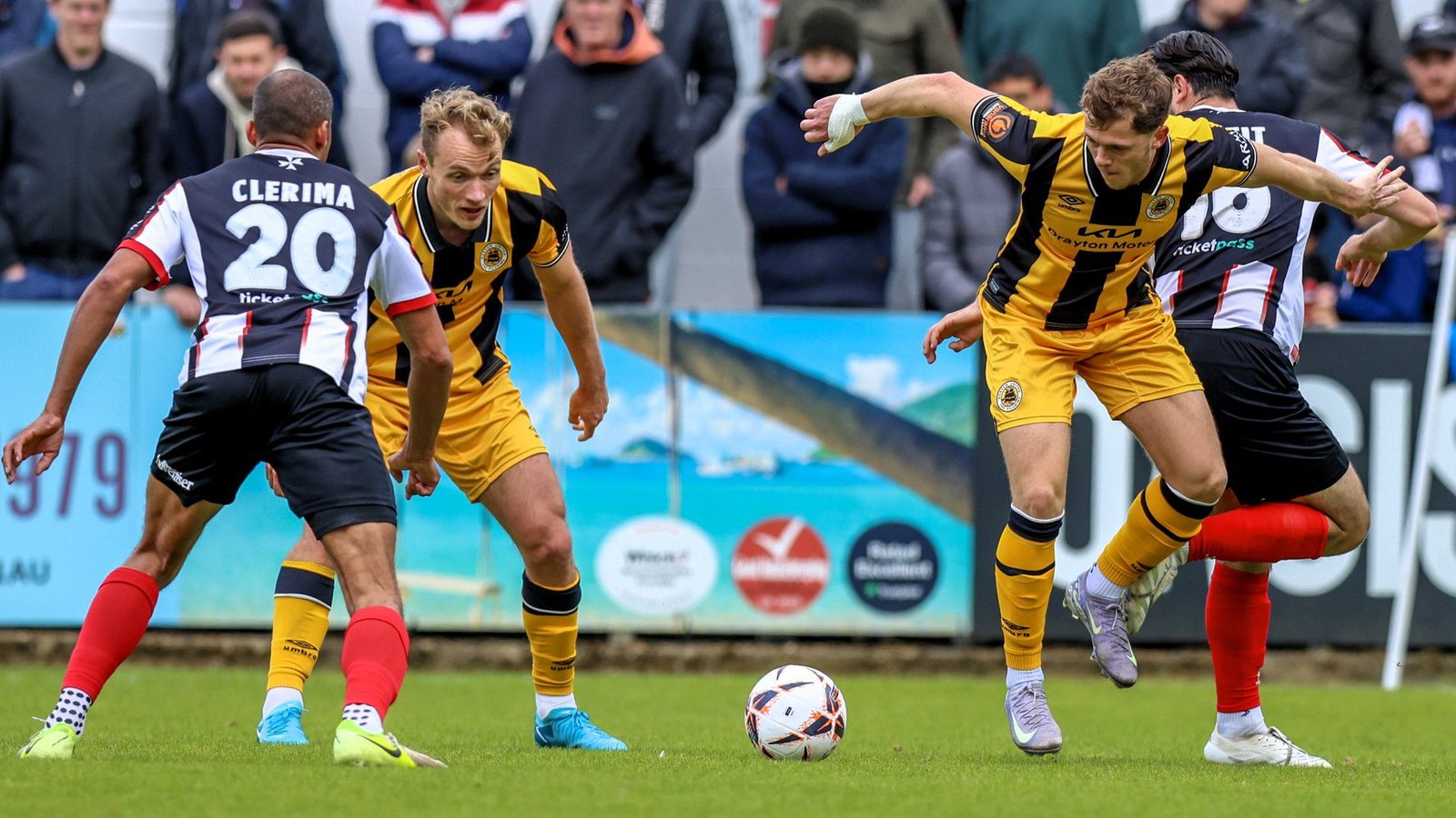 Maidenhead United 3-0 Boston United