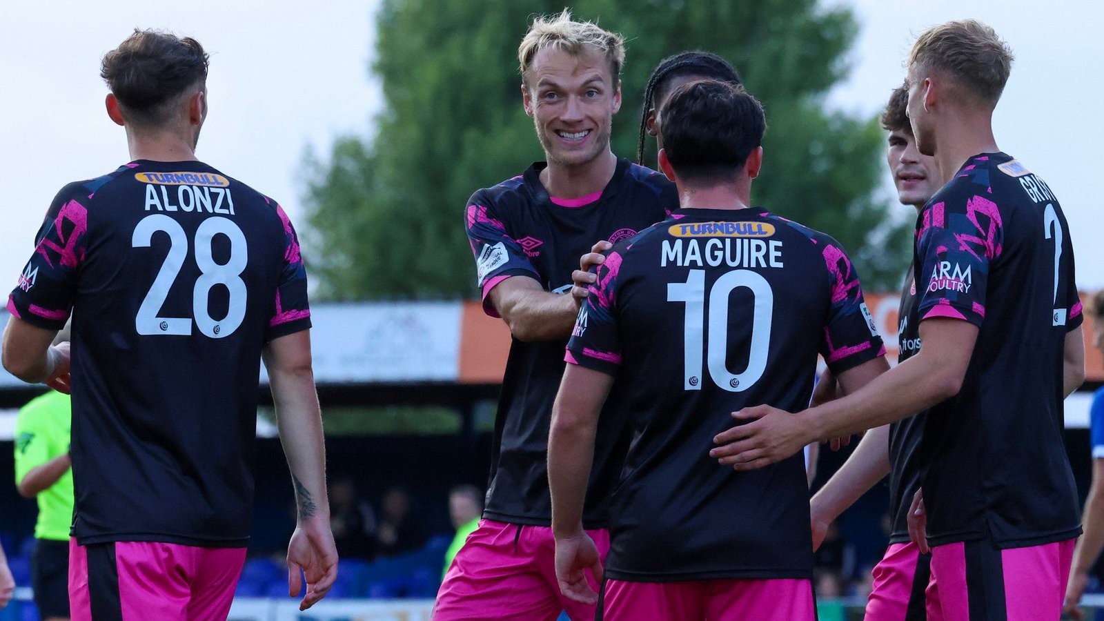 Boston Town 2-2 Boston United