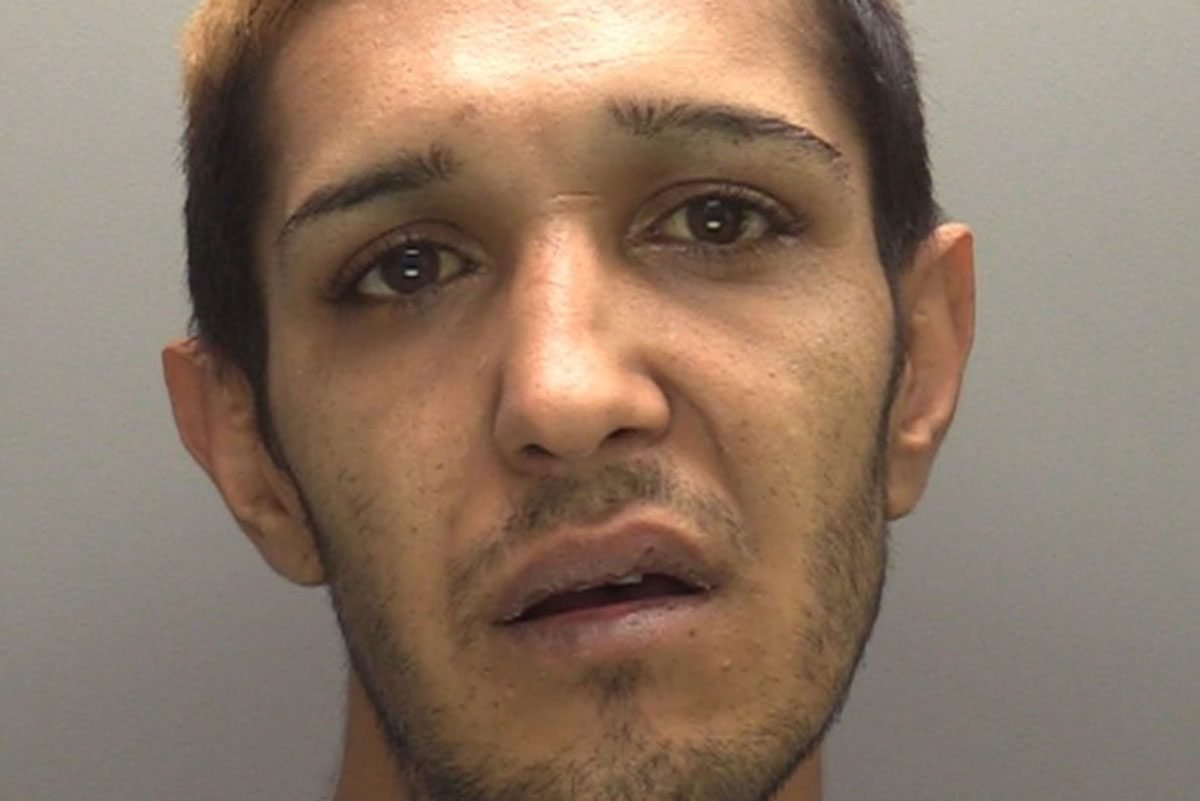 28 year old sentenced for almost 4 years following 2 robberies