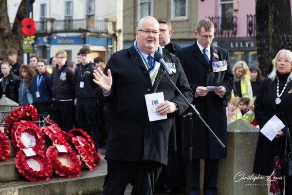 5340c3e1ffd1ee1ed84914e8f8b81edf