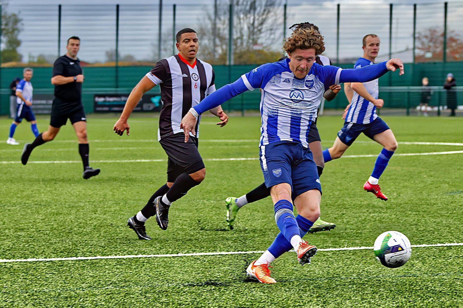 Moulton 3-3 Boston Town