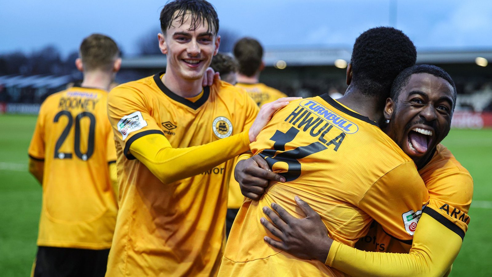 Boreham Wood 1-2 Boston United
